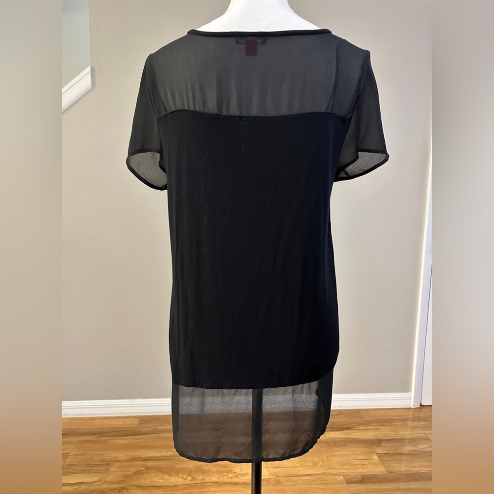 Vince Camuto Tunic Top - Picture 2 of 7